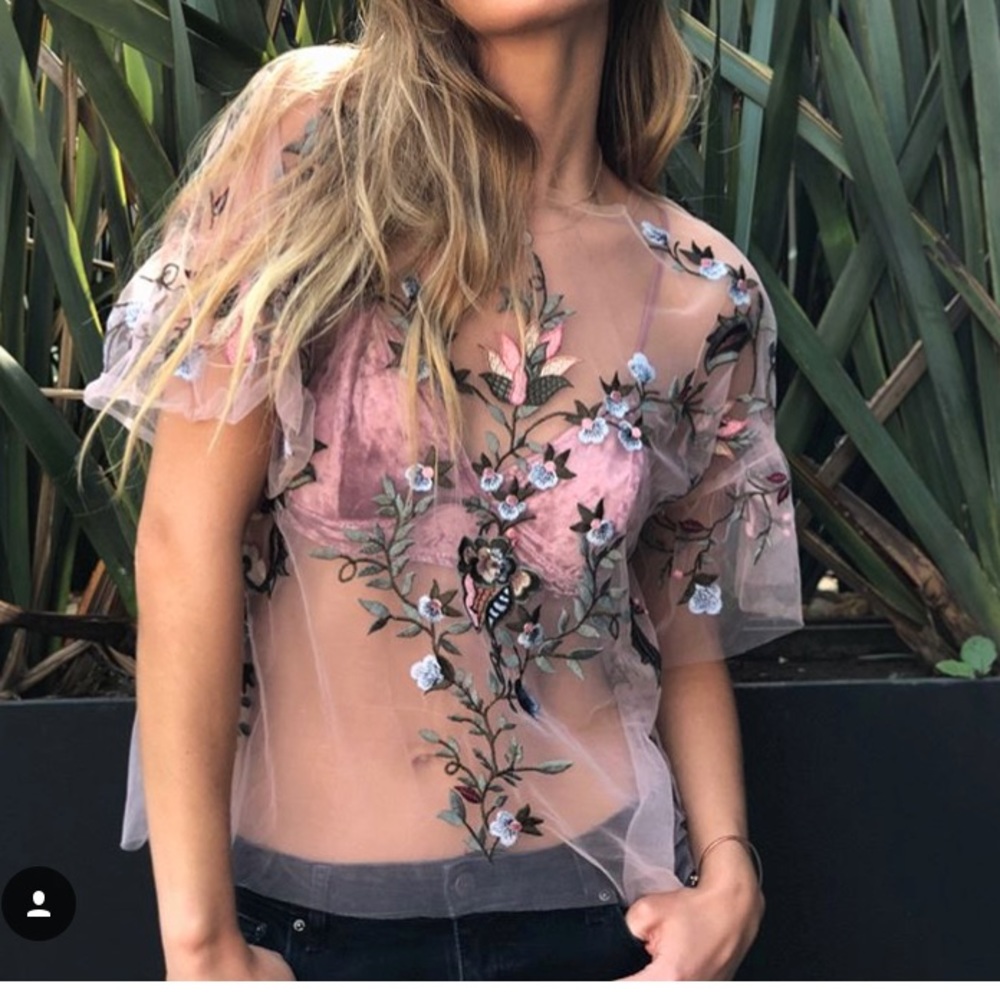 Top ZARA